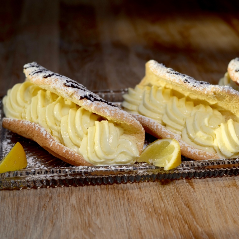 Biskuit Omelette mit Zitronen-Sahne – Rilaro